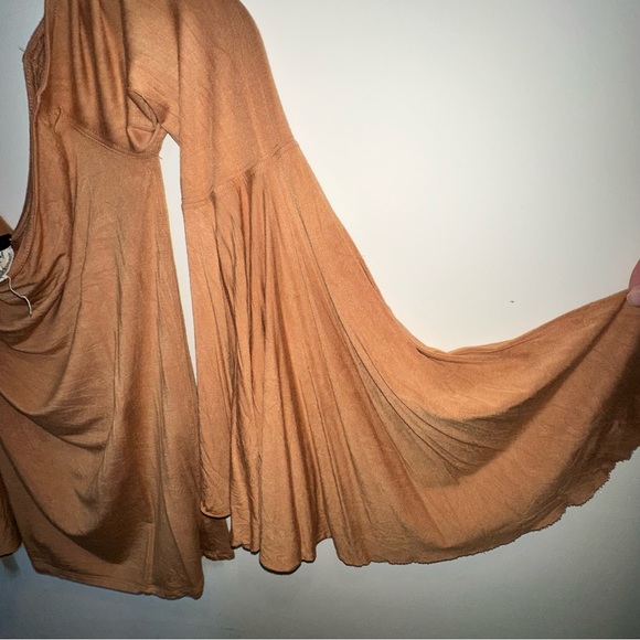 Free People Bell Sleeve Top - Picture 3 of 3